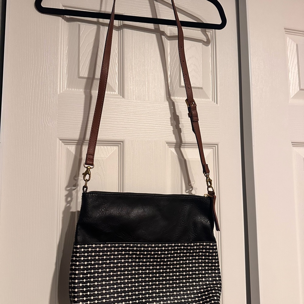 Fossil do Two-Tone Black and White Crossbody Bag